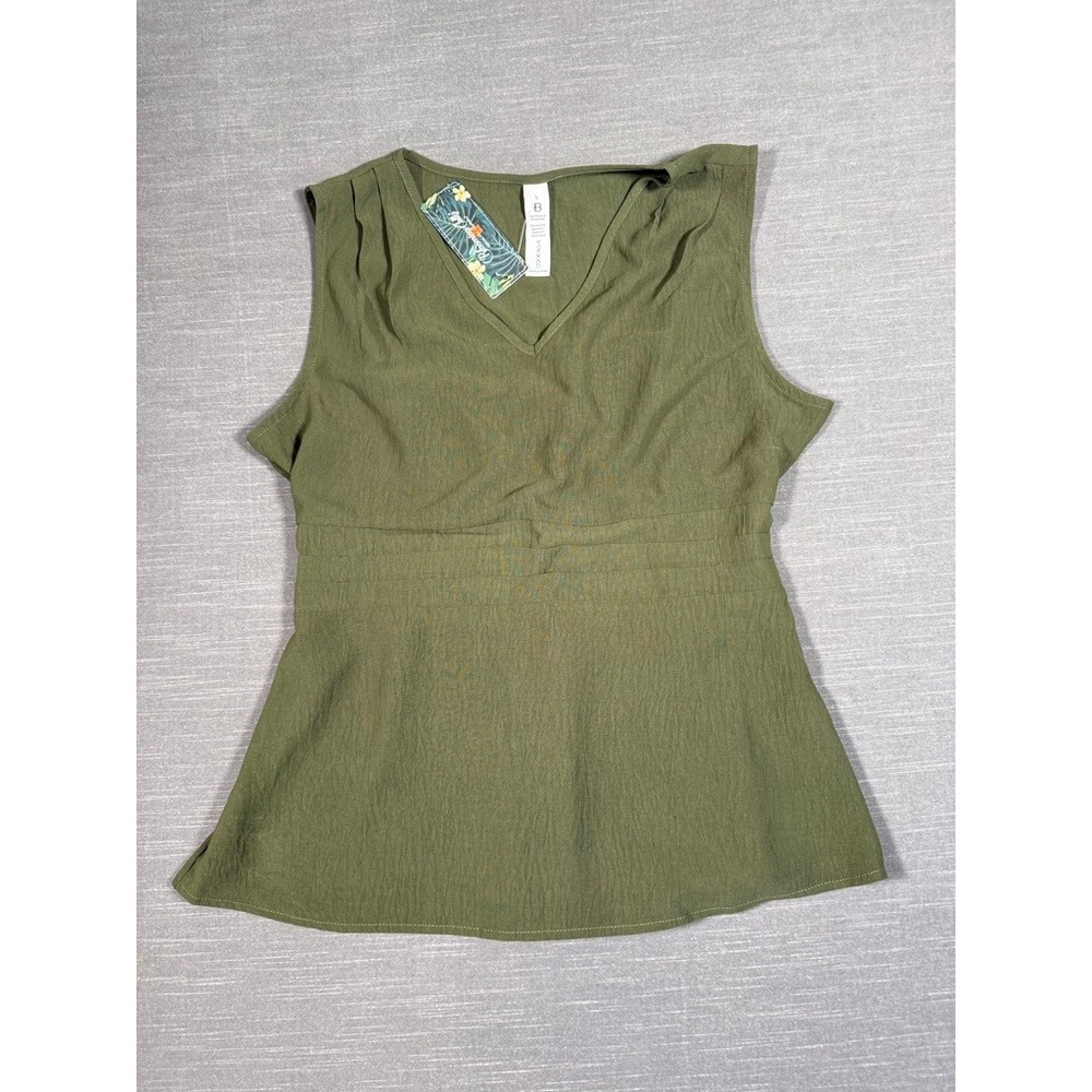 Blooming Jelly Womens Olive V‎ Neck Sleeveless Smocked Waist Peplum Top L NWT